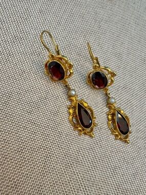 Garnet Pearl Drop Earrings with Garnet-Style Stones 22k Gold Plated Museum